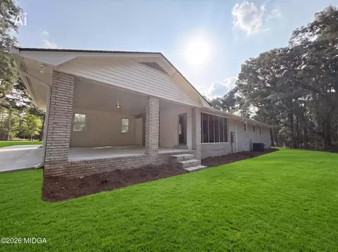 Exterior - 742 Garr Rd, Jackson, GA 30233 photo 5 of 6