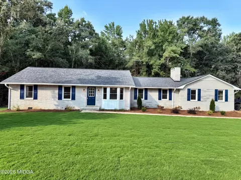 Exterior - 742 Garr Rd, Jackson, GA 30233 photo 2 of 6
