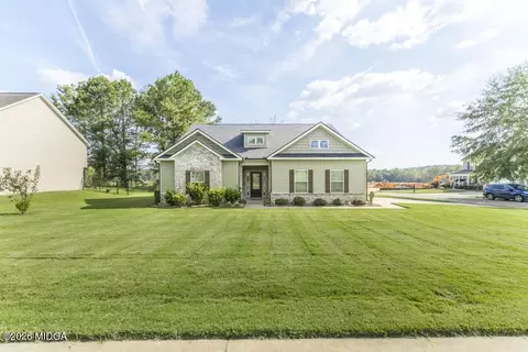 Exterior - 101 Lynn Wright Dr, Perry, GA 31069 photo 2 of 9