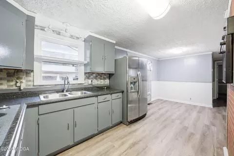 Kitchen - 149 Tanner Ter, Macon, GA 31217 photo 2 of 2