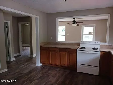 3147 Westover Dr, Macon, GA 31204 photo 6