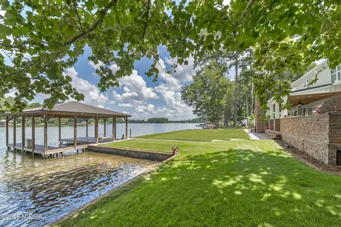 Exterior - 253 Scout Island Rd, Jackson, GA 30233 photo 1 of 20