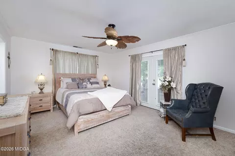 Bedroom - 253 Scout Island Rd, Jackson, GA 30233 photo 4 of 8