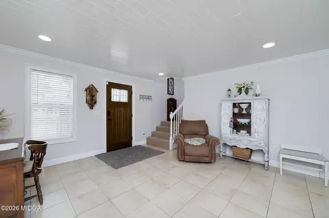 Entry Way - 253 Scout Island Rd, Jackson, GA 30233 photo 1 of 2
