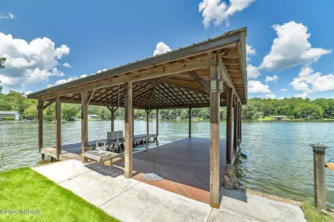 Exterior - 253 Scout Island Rd, Jackson, GA 30233 photo 2 of 20
