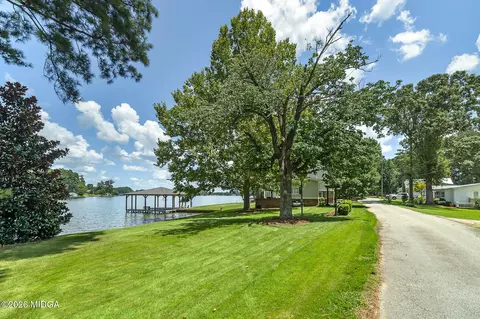 Exterior - 253 Scout Island Rd, Jackson, GA 30233 photo 16 of 20