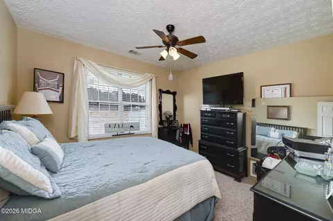 Bedroom - 253 Scout Island Rd, Jackson, GA 30233 photo 7 of 8