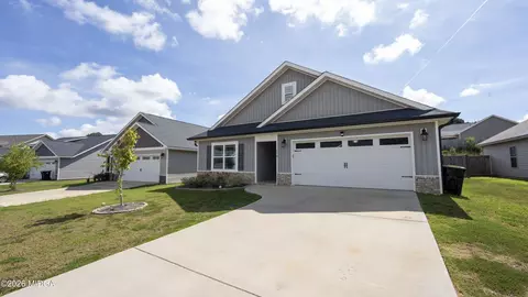 Exterior - 114 Red Tail Cir, Byron, GA 31008 photo 3 of 9