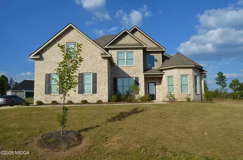 517 Capers Ln, Lizella, GA 31052