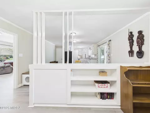 Entry Way - 103 Morningside Dr, Warner Robins, GA 31088 photo 1 of 1