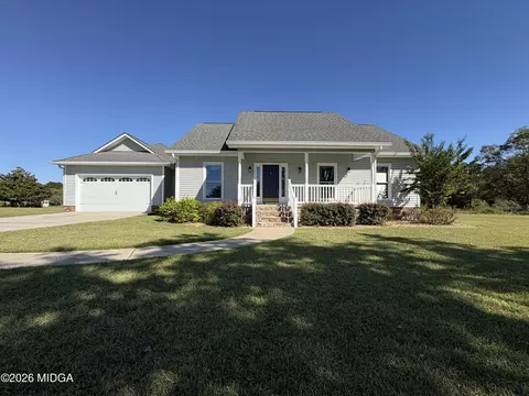 284 Kewanee Dr, Byron, GA 31008