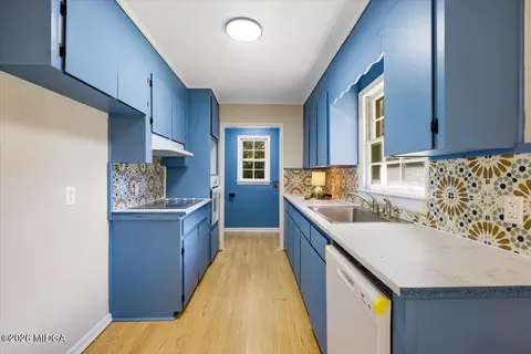 Kitchen - 110 Connie Dr, Macon, GA 31211 photo 1 of 4