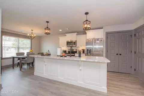 Kitchen - 121 Locks Heath Ct, Perry, GA 31069 photo 8 of 8