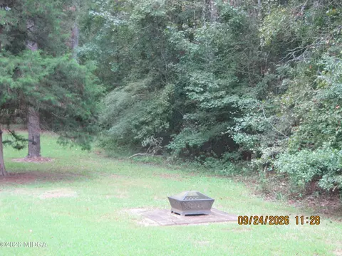 Exterior - 116 Royal Ln, Gray, GA 31032 photo 3 of 10