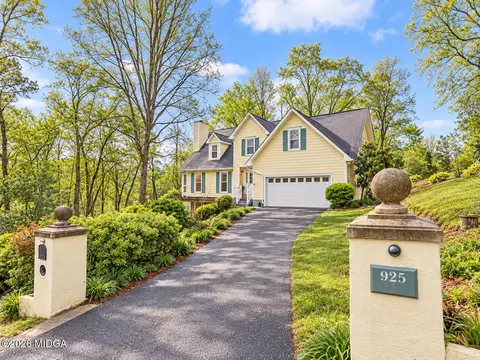 925 Captain Kell Dr, Macon, GA 31204
