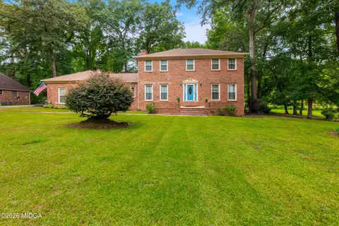 107 Springtime Dr, Warner Robins, GA 31088