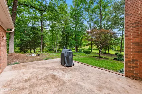 Exterior - 107 Springtime Dr, Warner Robins, GA 31088 photo 6 of 14