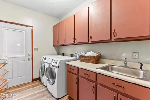 Other - 107 Springtime Dr, Warner Robins, GA 31088 photo 5 of 10