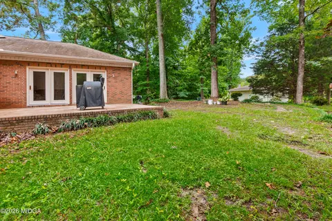 Exterior - 107 Springtime Dr, Warner Robins, GA 31088 photo 7 of 14