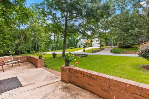 Exterior - 107 Springtime Dr, Warner Robins, GA 31088 photo 4 of 14