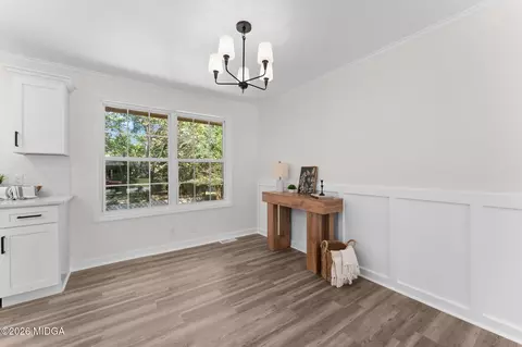 Dining - 106 Woodridge Dr, Warner Robins, GA 31088 photo 1 of 2