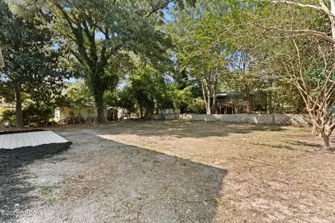 Exterior - 106 Woodridge Dr, Warner Robins, GA 31088 photo 3 of 6