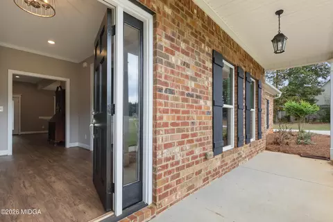 Exterior - 192 Jackson Dr, Forsyth, GA 31029 photo 3 of 9