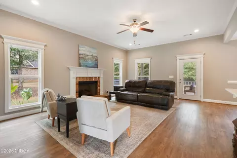 Living - 192 Jackson Dr, Forsyth, GA 31029 photo 2 of 2