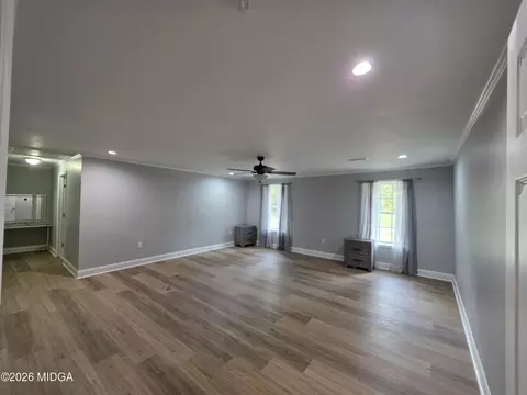 Living - 159 Candler Rd, Gray, GA 31032 photo 4 of 5