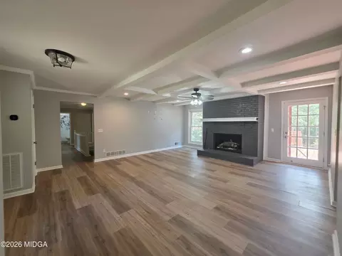 Living - 159 Candler Rd, Gray, GA 31032 photo 2 of 5