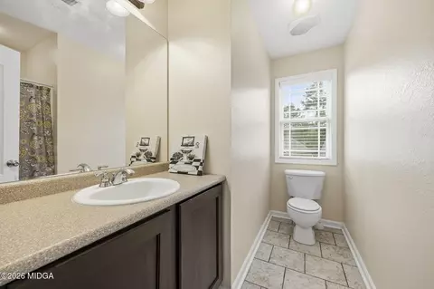 Bath - 358 Cypress Dr, Gray, GA 31032 photo 2 of 3