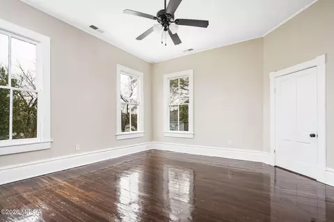 Bedroom - 987 Highland Ter, Macon, GA 31201 photo 3 of 5