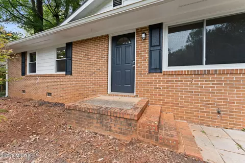Exterior - 494 Sunset Cir, Forsyth, GA 31029 photo 1 of 6