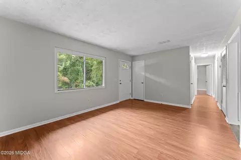 Living - 494 Sunset Cir, Forsyth, GA 31029 photo 3 of 4