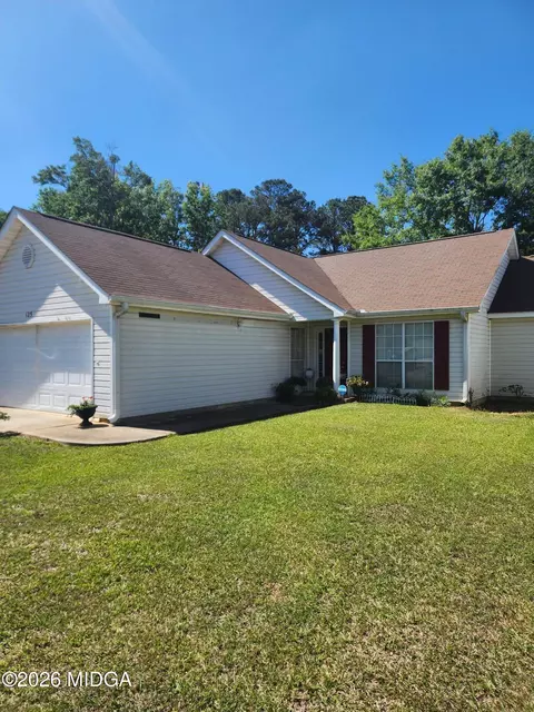 125 Crest Mont Dr, Macon, GA 31206