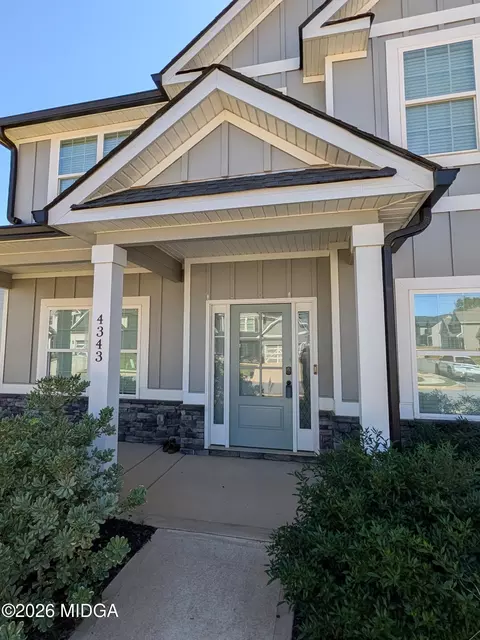 Exterior - 4343 Cornwall Dr, Forsyth, GA 31029 photo 2 of 10
