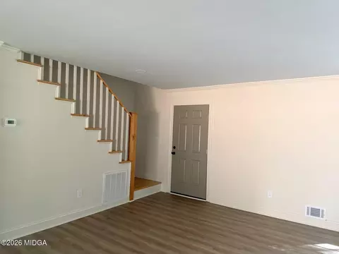 Entry Way - 560 Eldorado Dr, Macon, GA 31204 photo 1 of 2