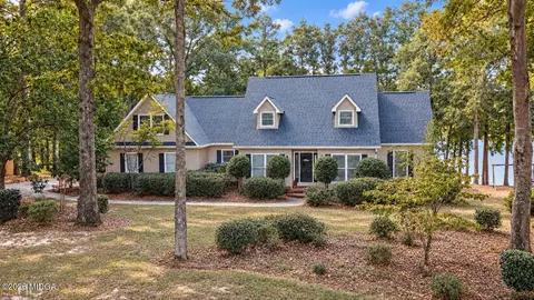 425 Wexford Cir, Bonaire, GA 31005