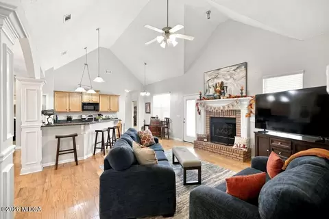 Other - 112 Dovecot Dr, Warner Robins, GA 31088 photo 2 of 8