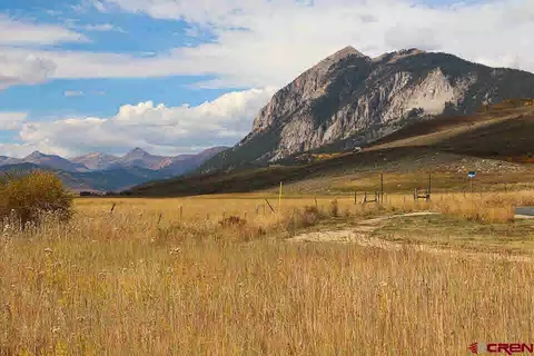 788 Shavano St, Crested Butte, CO 81224 photo 1