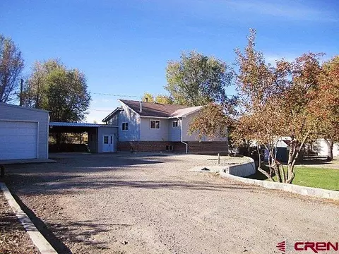 1736 E 3rd St, Delta, CO 81416 photo 1