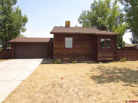 1512 La Mesa Cir, Rangely, CO 81648 photo 1