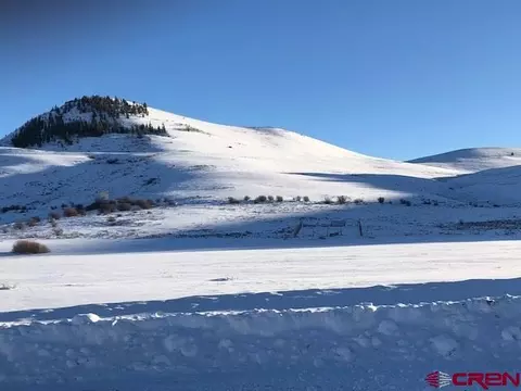 559 Meadow View Trl, Gunnison, CO 81230