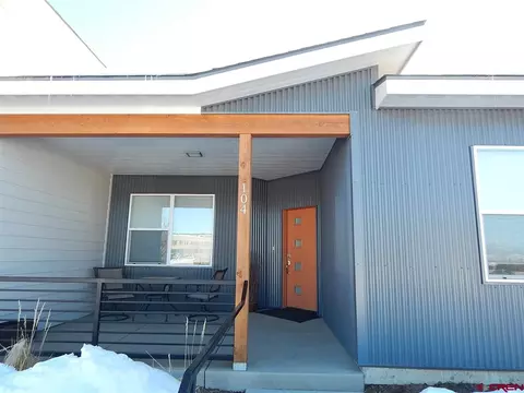 104 Pioneer Ave, Durango, CO 81301 photo 1