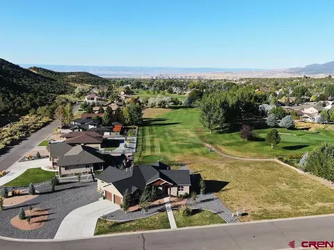 1060 SE Fairway Dr, Cedaredge, CO 81413 photo 1