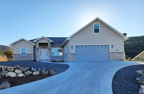 735 SE Pine St, Cedaredge, CO 81413 photo 1