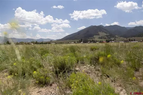 406 Commodore Dr, Creede, CO 81130