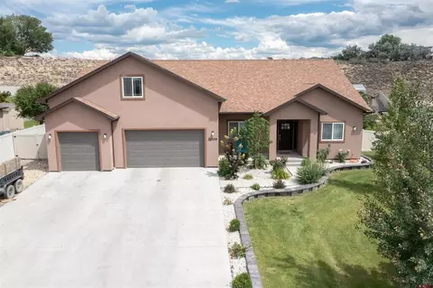 2009 Constitution Loop, Montrose, CO 81401 photo 1