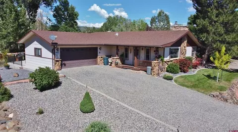 220 SE Berry Ct, Cedaredge, CO 81413 photo 1