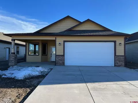 2022 Market St, Montrose, CO 81401